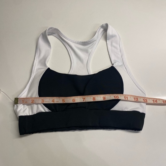 Black and white sports bra padded size small NWT - Picture 9 of 12